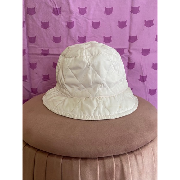 Size Small Burberry bucket hat
